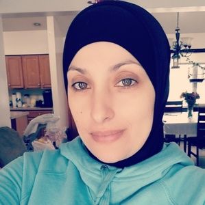 Meet your Posher, Sandy